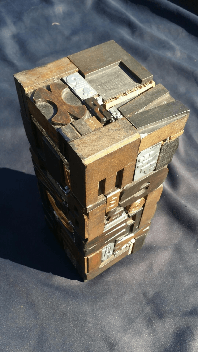 Monolithe 30